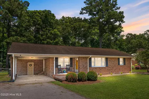 116 Waterside Dr, Bath, NC 27808