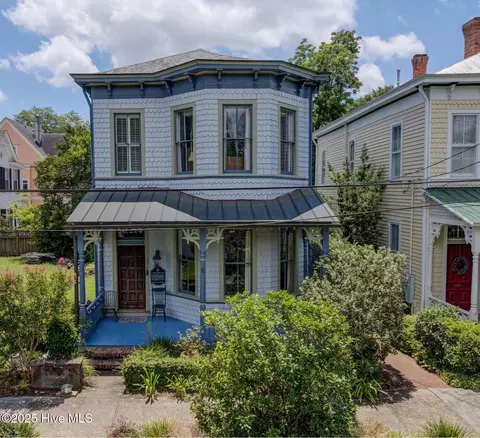 214 Nun St, Wilmington, NC 28401