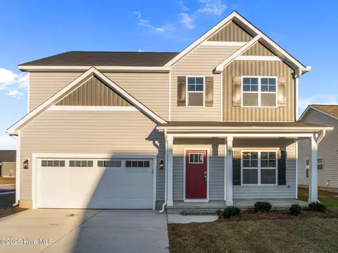 701 Plymouth Dr, Greenville, NC 27858