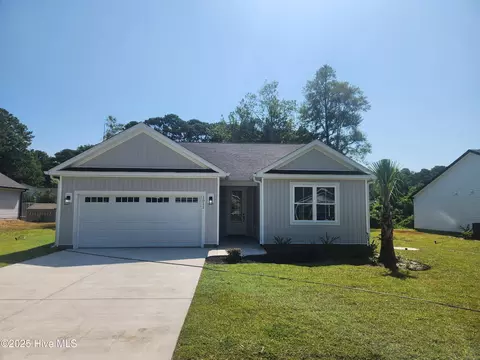 1011 High Point Ave SW, Calabash, NC 28467