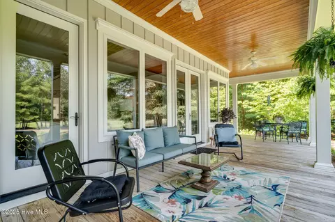 Exterior - 192 Long Leaf Dr, Wallace, NC 28466 photo 5 of 13