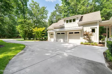 Exterior - 192 Long Leaf Dr, Wallace, NC 28466 photo 6 of 13