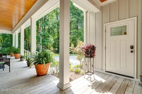 Exterior - 192 Long Leaf Dr, Wallace, NC 28466 photo 7 of 13