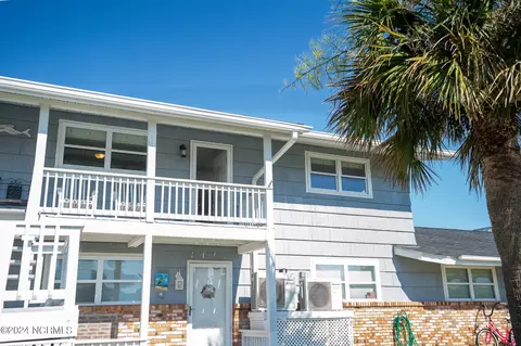 109 Cedar Ln UNIT 15, Cedar Point, NC 28584
