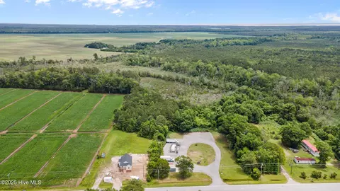 20591 Nc 55, Oriental, NC 28571