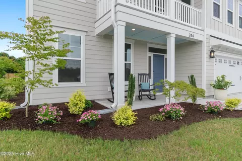 244 Planters Walk, Hampstead, NC 28443 photo 3