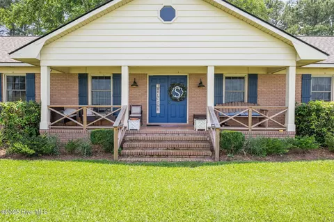 Exterior - 10705 W Nc 55, Dover, NC 28526 photo 2 of 6