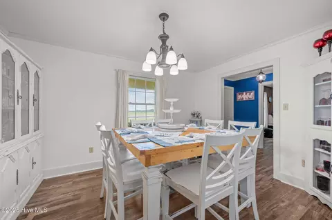 Dining - 10705 W Nc 55, Dover, NC 28526 photo 2 of 2