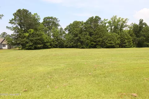215 Long Creek Dr, Havelock, NC 28532