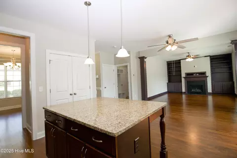 Living - 50 Pedley Pl, Cameron, NC 28326 photo 2 of 7