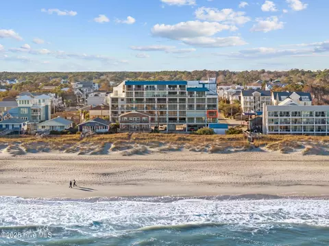 901 Lake Park Blvd S UNIT 201, Carolina Beach, NC 28428