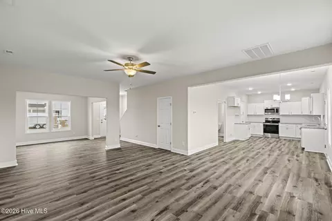 Living - 770 Aria Ln, Hubert, NC 28539 photo 3 of 3