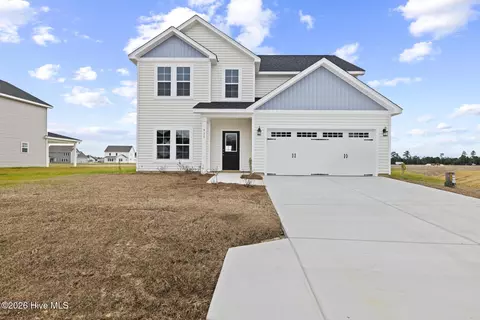 911 Wild Azalea Way, Hubert, NC 28539