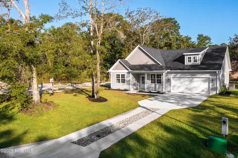 8956 Tranquility Ln SW, Sunset Beach, NC 28468