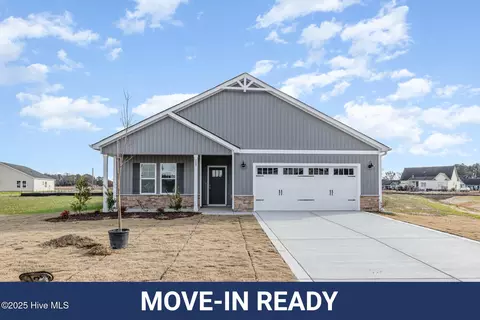 104 Bella Pl, La Grange, NC 28551