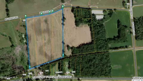 1 Bf Grady Rd # -4, Turkey, NC 28393