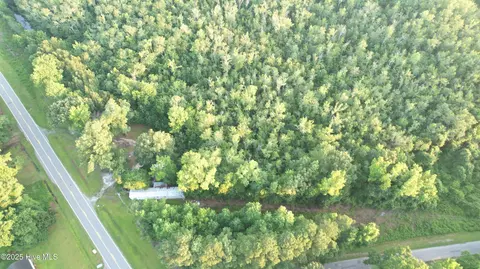 8103 Mackeys Rd, Roper, NC 27970