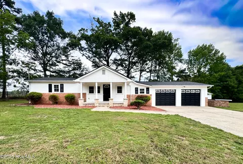 6700 Silk Hope Liberty Rd, Siler City, NC 27344