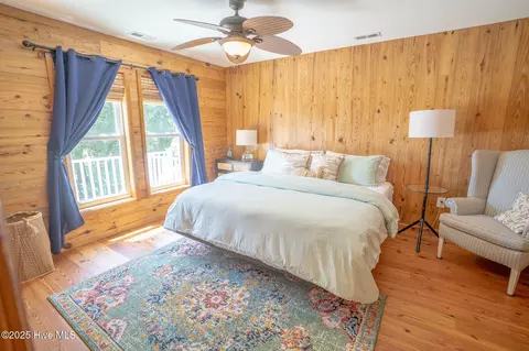 Bedroom - 101 Hamilton Ln, Hubert, NC 28539 photo 4 of 5