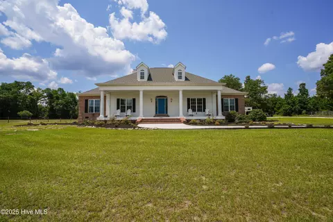 5905 Bizzel Ave, Castle Hayne, NC 28429