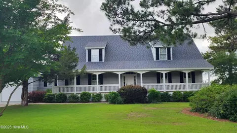 166 Heron Point Rd, Beaufort, NC 28516