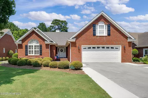 131 Candlewood Dr, Wallace, NC 28466