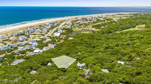 7 Creeping Cucumber Ct, Bald Head Island, NC 28461