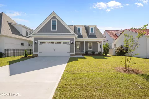 4070 Reunion Pointe Ln, New Bern, NC 28562