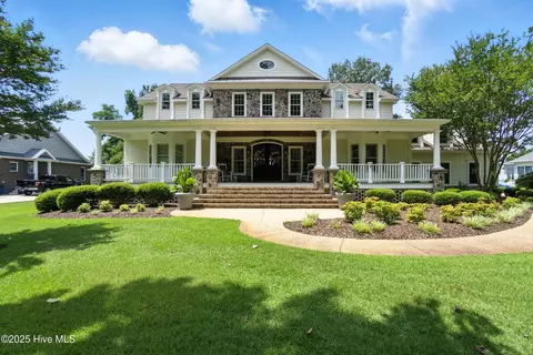 321 Suttons Landing Rd, Hertford, NC 27944