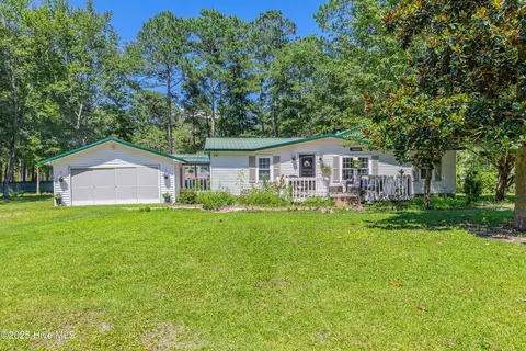 362 Pinefield Ct NW, Calabash, NC 28467