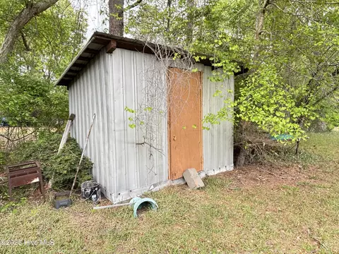 207 Rose Rd, Como, NC 27818 photo 9