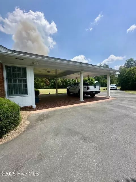 Exterior - 109 Conway Rd, Fair Bluff, NC 28439 photo 4 of 14