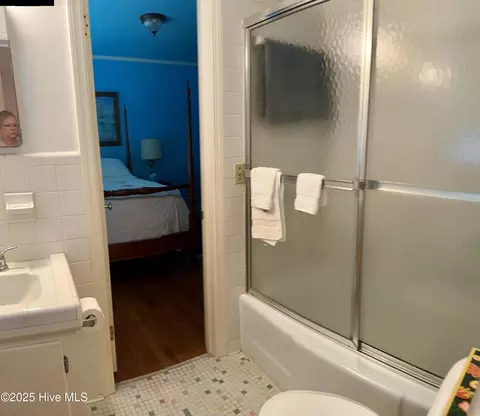 Bath - 109 Conway Rd, Fair Bluff, NC 28439 photo 3 of 4