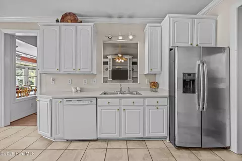 Kitchen - 1910 Big Mill Rd, Williamston, NC 27892 photo 3 of 4