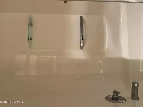 Bath - 1910 Big Mill Rd, Williamston, NC 27892 photo 5 of 5