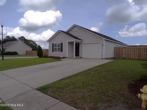 3290 Greenridge Way, Leland, NC 28451