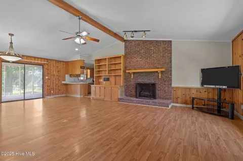 132 E Shenandoah Rd, West End, NC 27376 photo 13