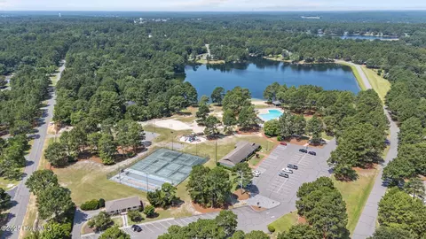 132 E Shenandoah Rd, West End, NC 27376 photo 19