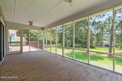 132 E Shenandoah Rd, West End, NC 27376 photo 36