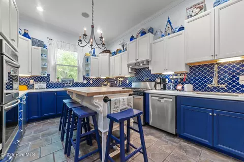 Kitchen - 400 E Main St, Washington, NC 27889 photo 1 of 4