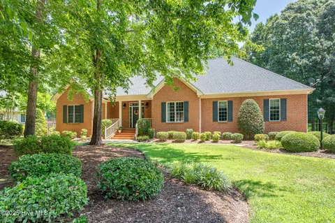 111 Cashie Dr, Hertford, NC 27944