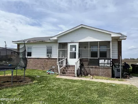 10055 Piney Woods Rd, Fairfield, NC 27826