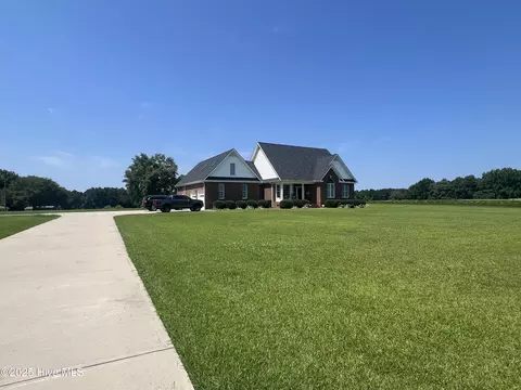 1575 King Mill Rd, Four Oaks, NC 27524