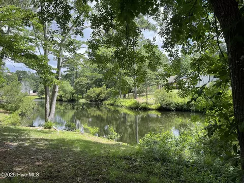 764 Lakeside Dr SE, Bolivia, NC 28422