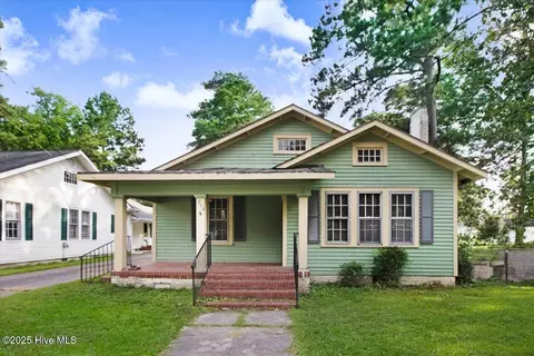 204 E Wayne St, Fremont, NC 27830