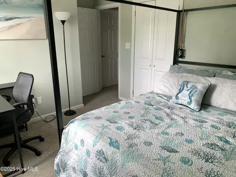 Bedroom - 101 Avon Dr, Hubert, NC 28539 photo 3 of 6
