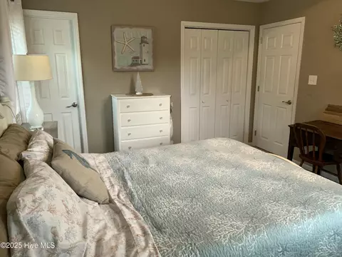 Bedroom - 101 Avon Dr, Hubert, NC 28539 photo 5 of 6