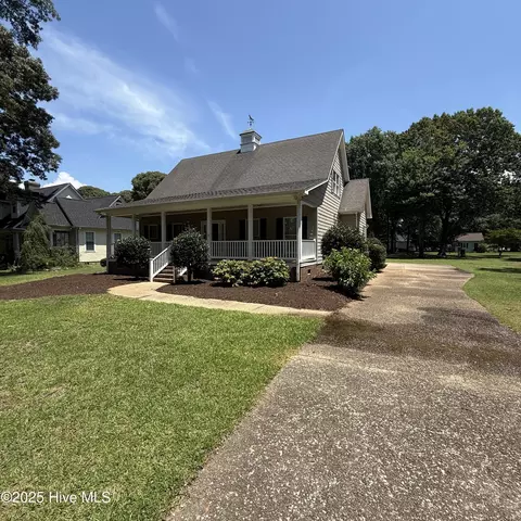 405 Bay Point Dr, Edenton, NC 27932