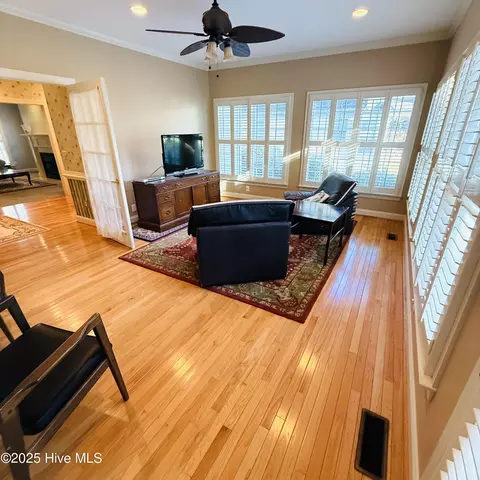 405 Bay Point Dr, Edenton, NC 27932 photo 9