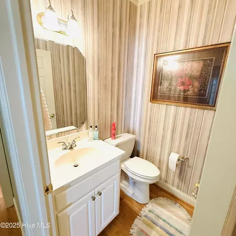 405 Bay Point Dr, Edenton, NC 27932 photo 11